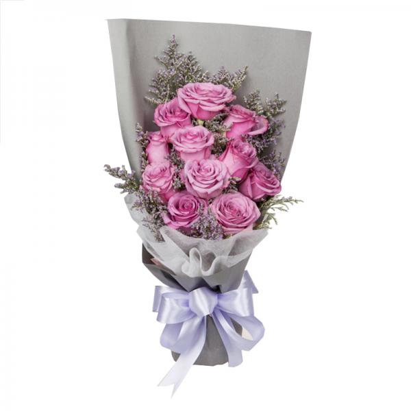 完美情人--11枝紫玫瑰扇形花束
